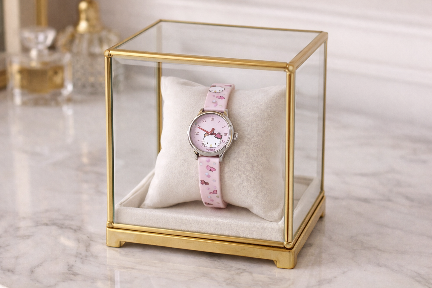 RELOJ ANALOGICO DE PULSERA ESTILO HELLO KITTY
