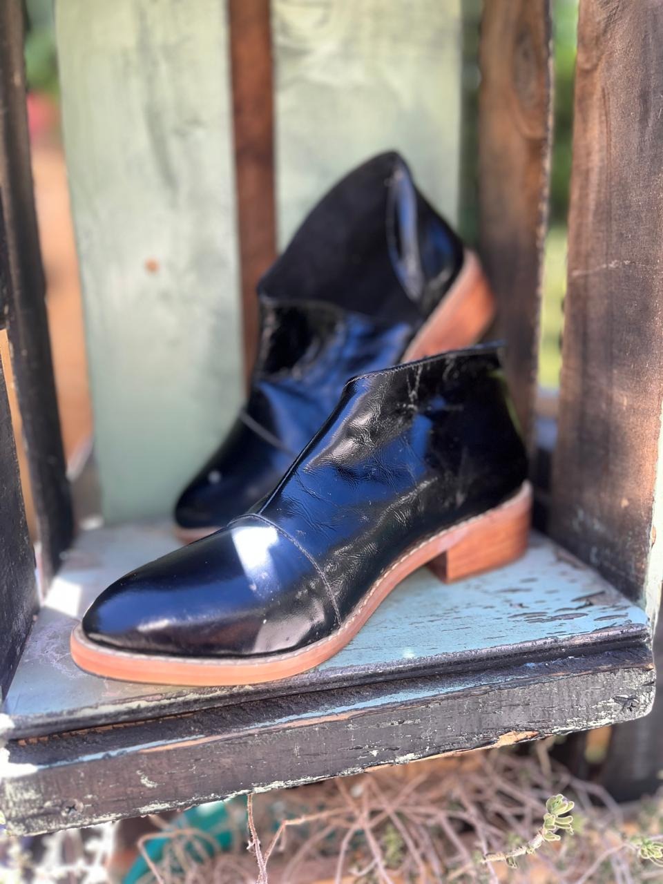 Babucha caña de cuero  Black Classic