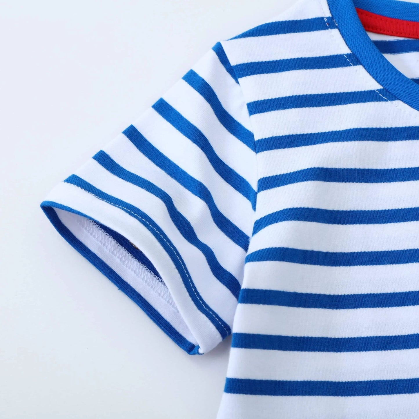 Polera Niño 100%  Algodón Jumping Meters.