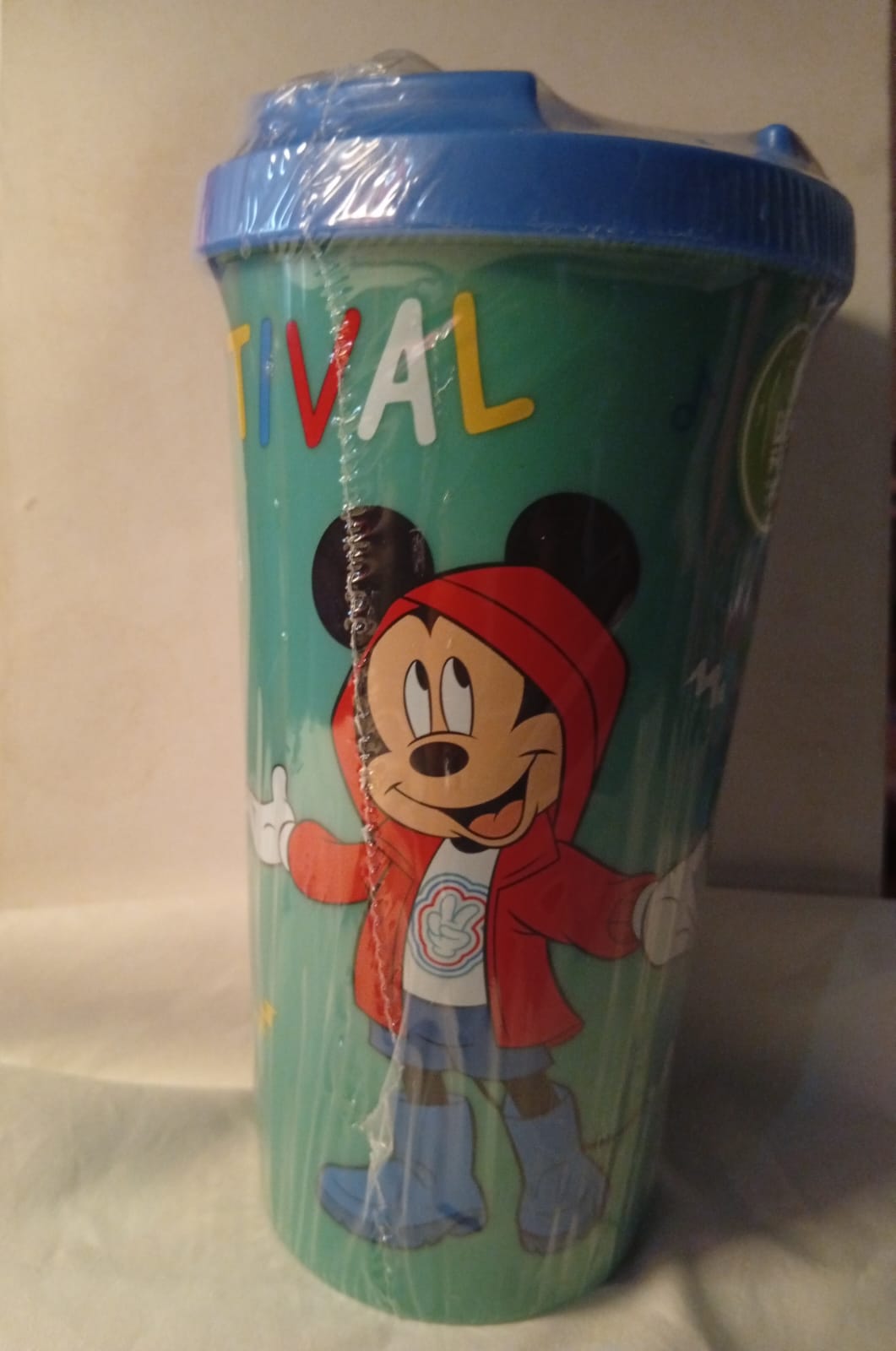 MUG VENTI LICENCIAS ESTILO DISNEY SURTIDO 380 ML